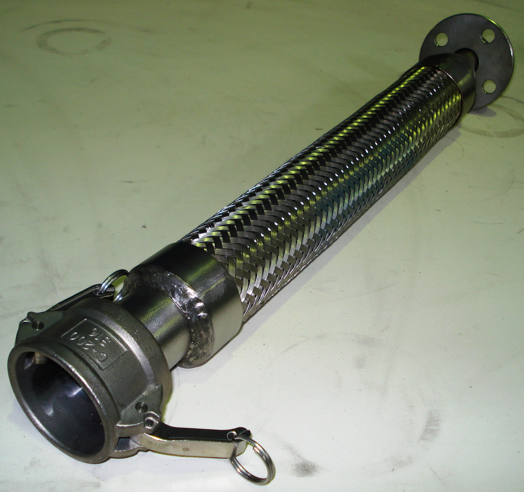 Stainless steel hose workshop